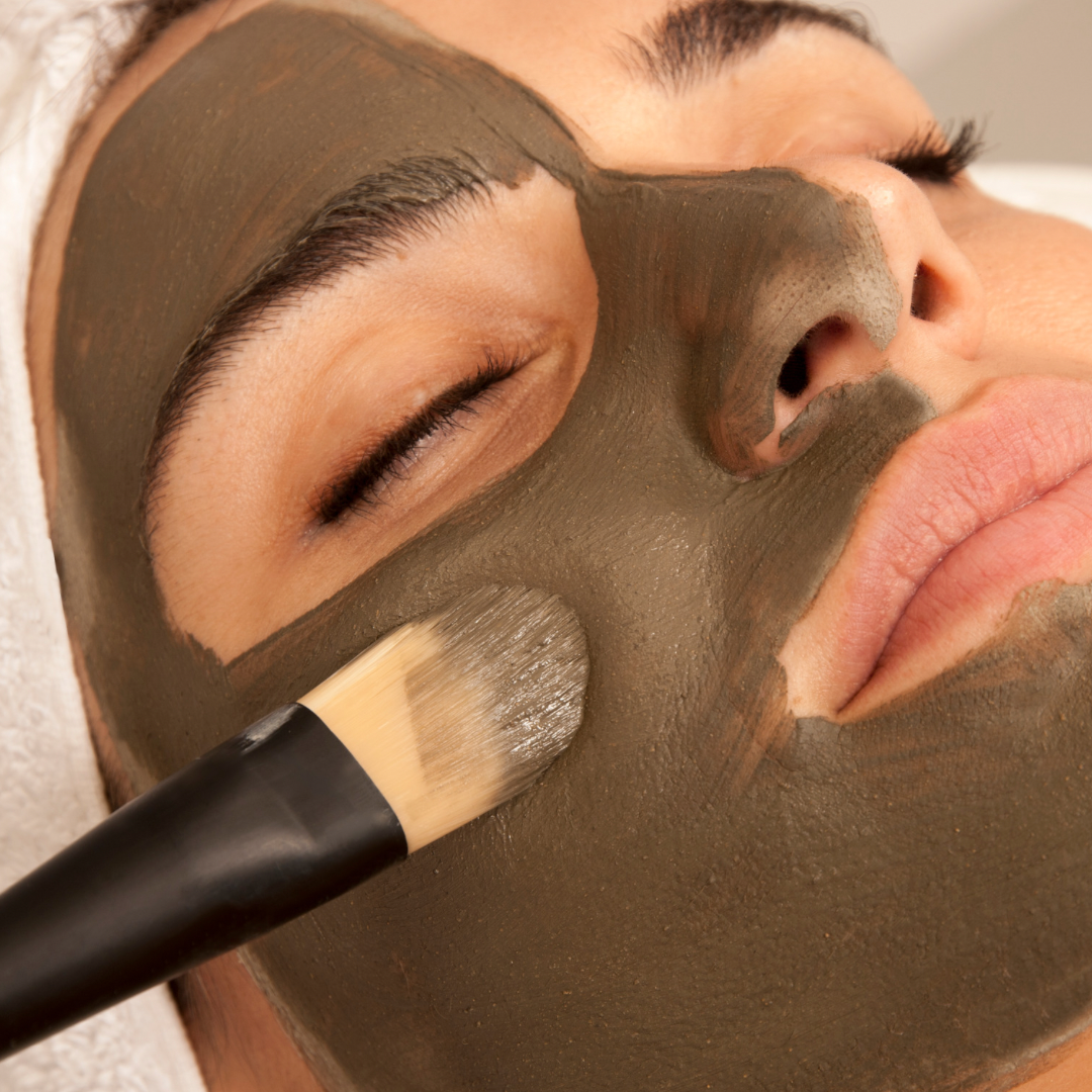 CHEMICAL PEELING ( 3 SESSIONS )